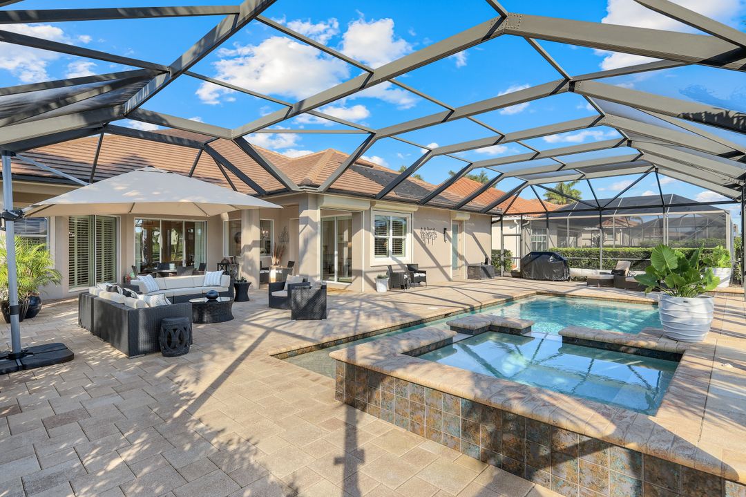 9356 Slate Ct, Naples, FL 34120