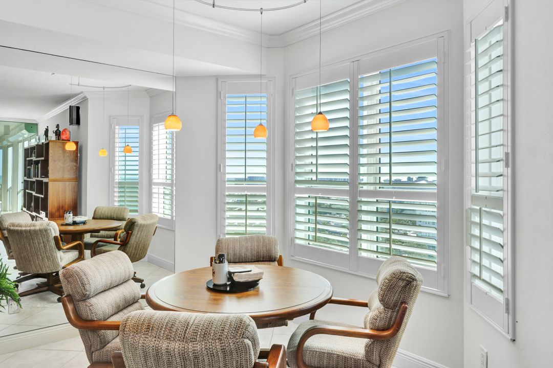 285 Grande Way #1601, Naples, FL 34110