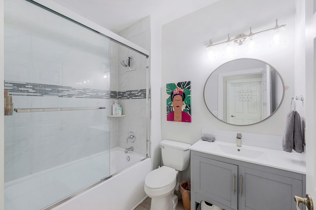 1335 Charleston Square Dr #101, Naples, FL 34110