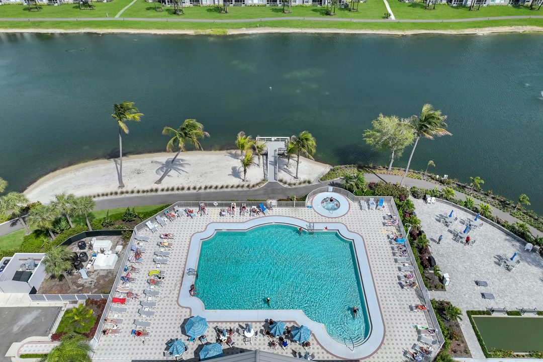 16615 Lake Cir Dr #438, Fort Myers, FL 33908