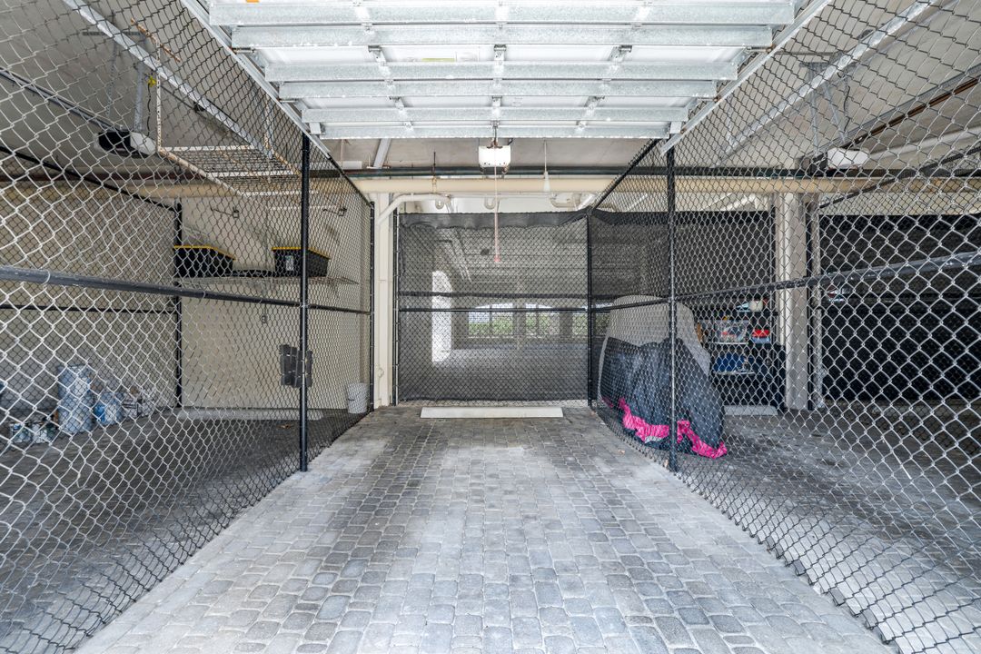 9577 Gulf Shore Dr #801, Naples, FL 34108