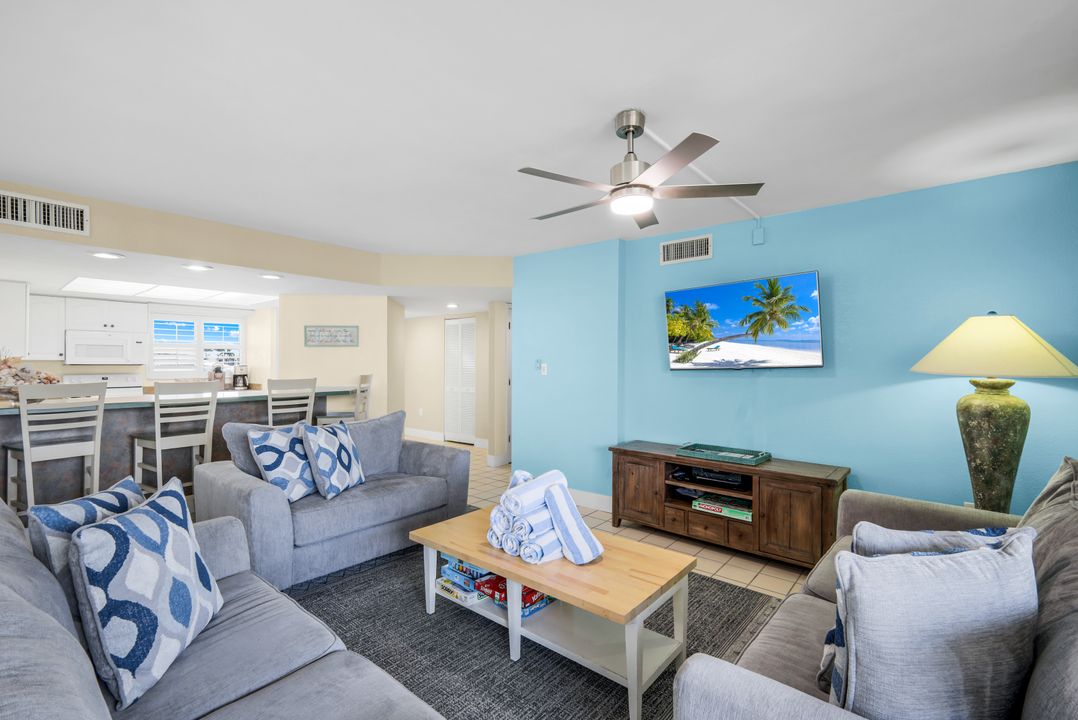 1401 Middle Gulf Dr #T 401, Sanibel, FL 33957
