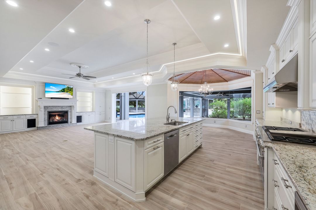 13181 Pond Apple Dr E, Naples, FL 34119