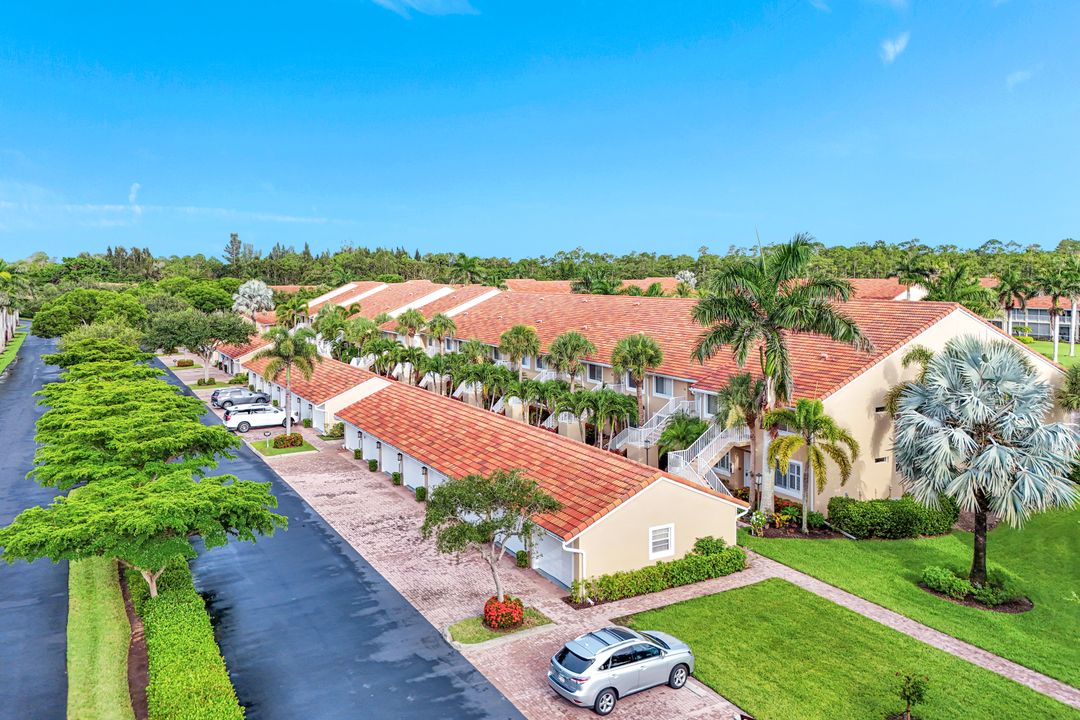 2386 Magnolia Ave #15, Naples, FL 34112