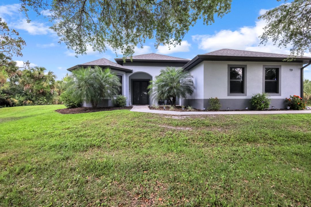 79 41st Ave NE, Naples, FL 34120