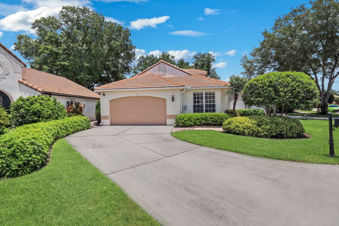155 San Rafael Ln, Naples, FL 34119