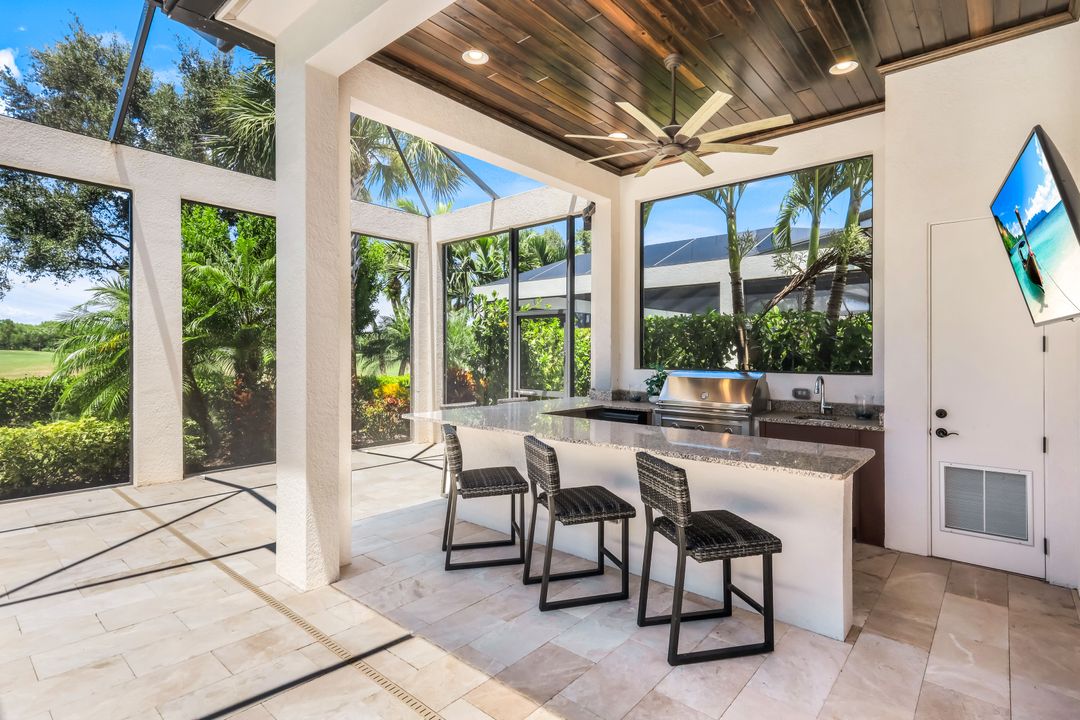 3233 Tavolara Ln, Naples, FL 34114
