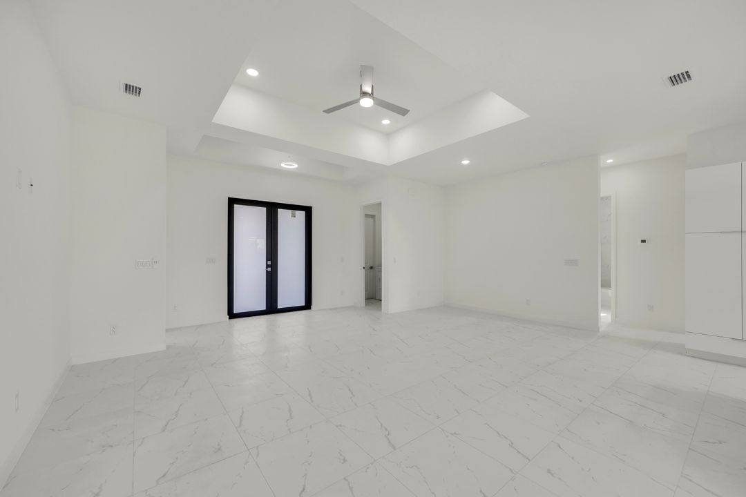4138 NE 23rd Ave, Cape Coral, FL 33993