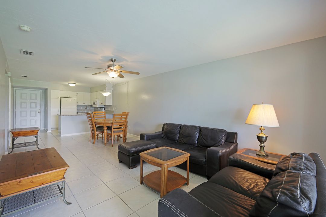 1100 Pondella Rd #611, Cape Coral, FL 33909