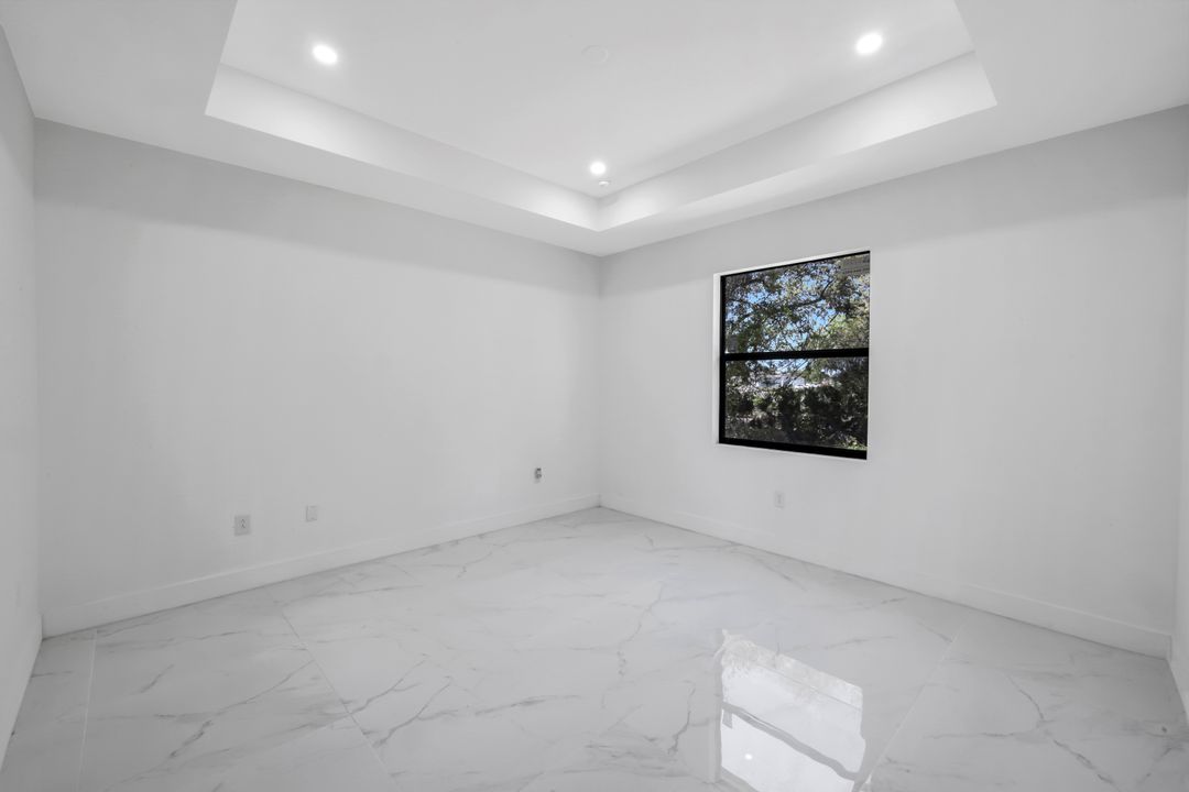 100 Parish Dr, Lehigh Acres, FL 33974