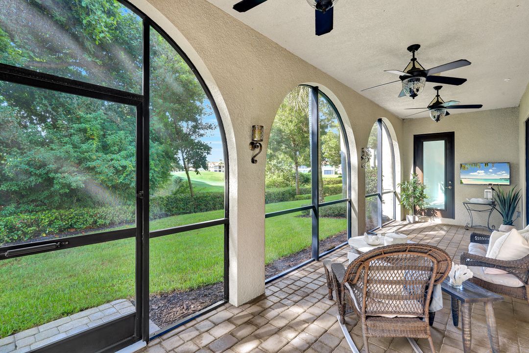 2534 Windward Ct #15-101, Naples, FL 34112