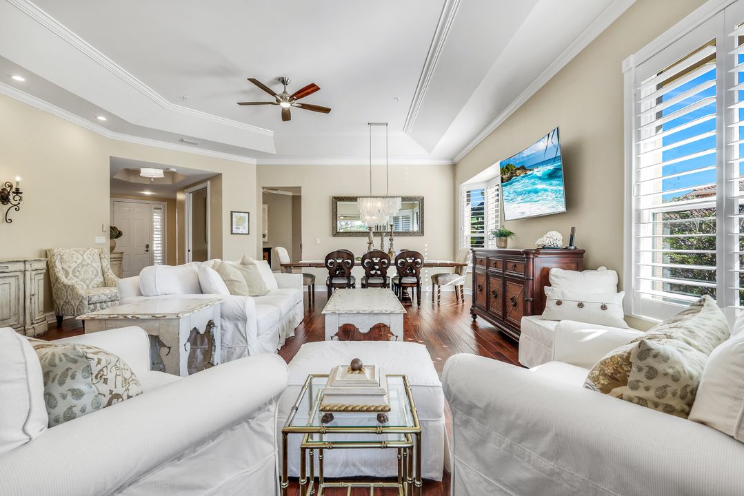 1840 Les Chateaux Blvd #4201, Naples, FL 34109