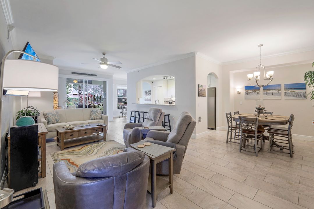 1118 Sweetwater Ln #1301, Naples, FL 34110