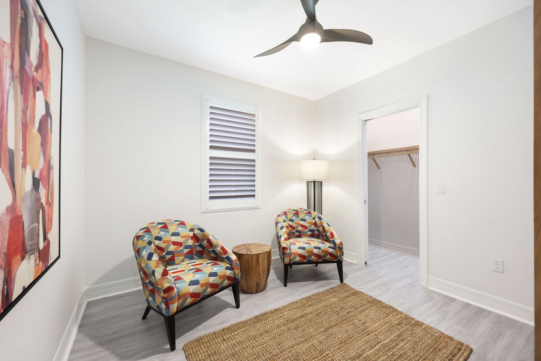 262 Indies Dr E #102, Naples, FL 34114
