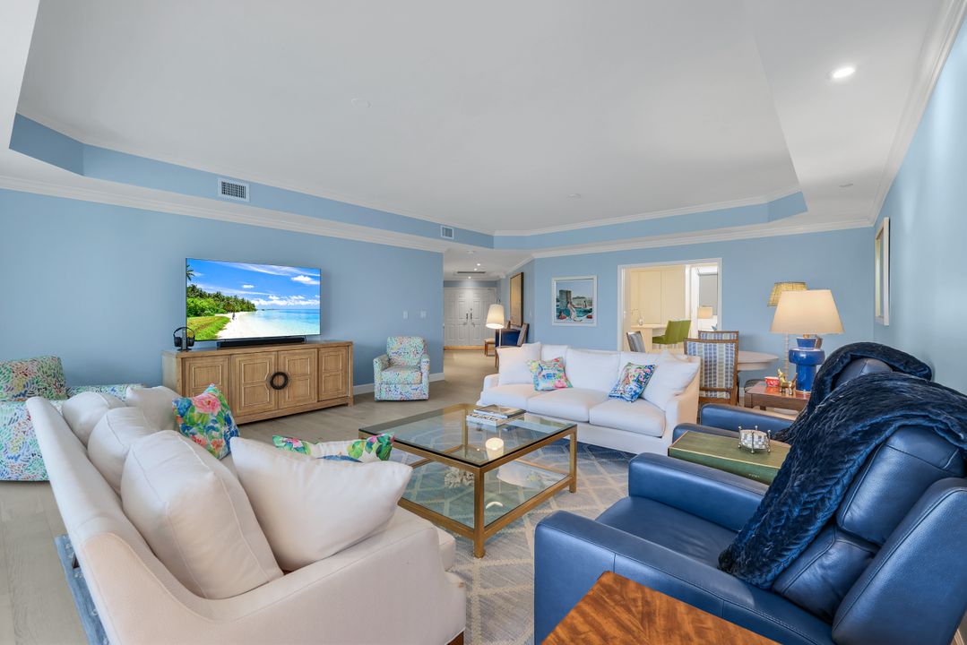 8440 Abbington Cir #D25, Naples, FL 34108