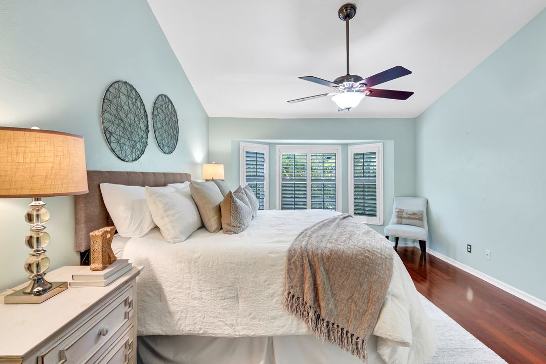 2811 Aintree Ln  #E204, Naples, FL 34112