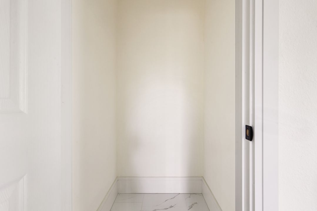 3137 SE 22nd Ave, Cape Coral, FL 33904