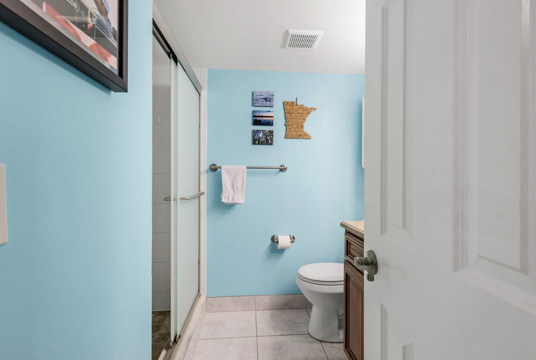 201 Quail Forest Blvd #101, Naples, FL 34105