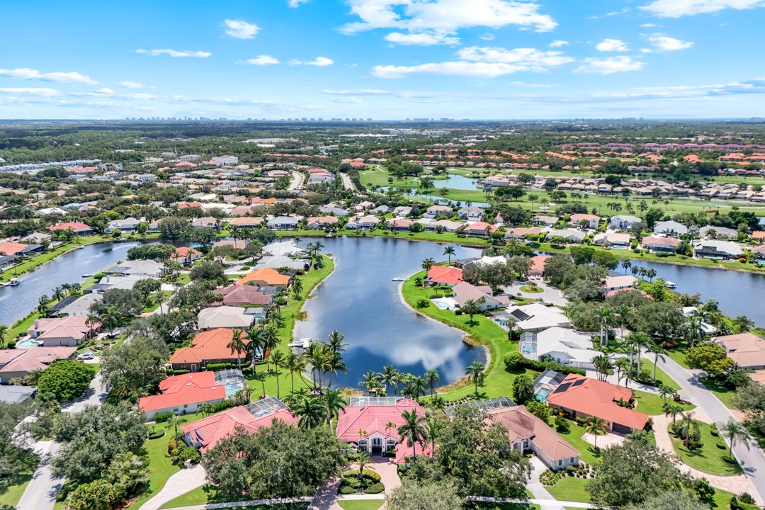 11201 Phoenix Way, Naples, FL 34119