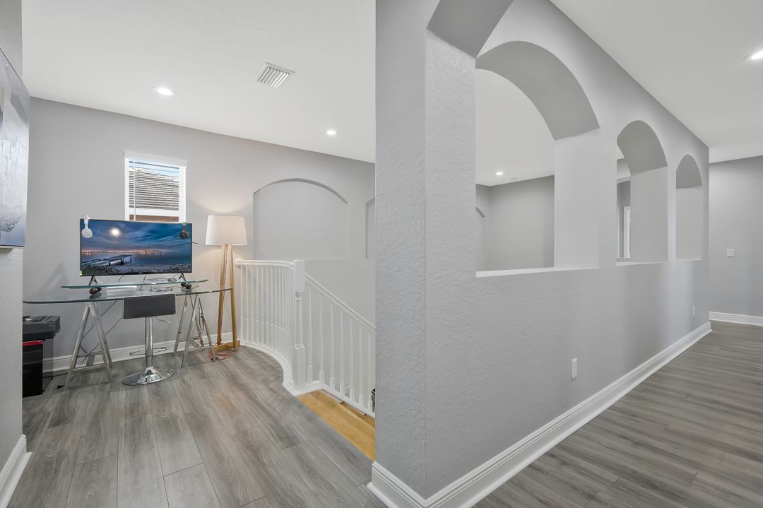 1711 Sarazen Pl, Naples, FL 34120