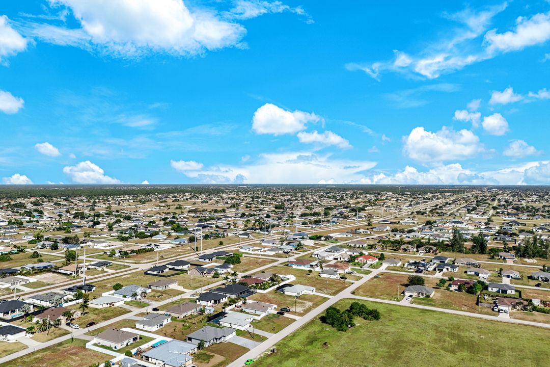 327 NW 23rd St, Cape Coral, FL 33993