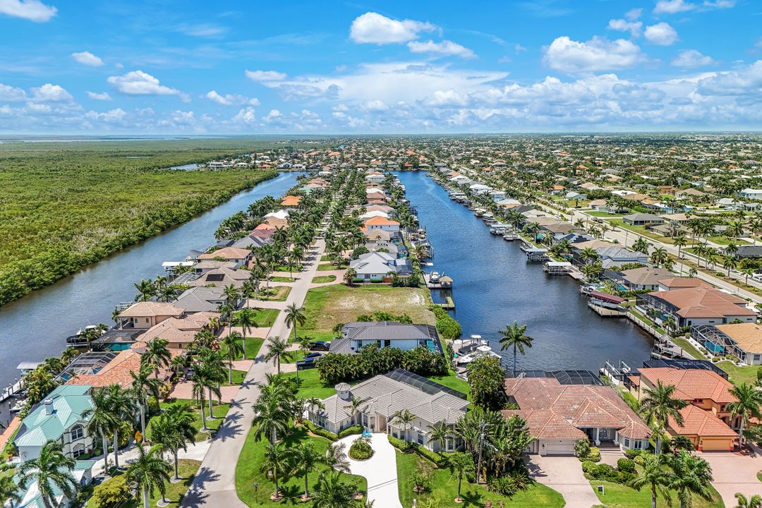 2819 El Dorado Pkwy W, Cape Coral, FL 33914