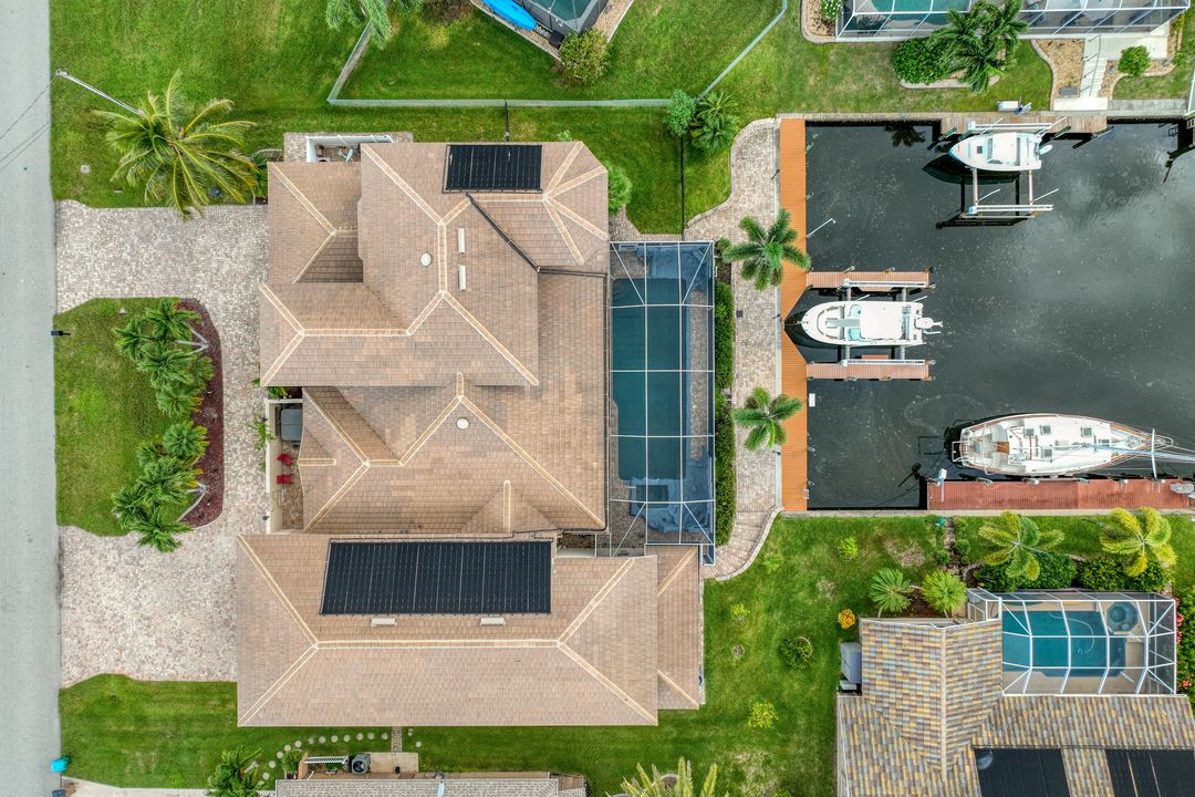 907 SW 51st Terrace, Cape Coral, FL 33914