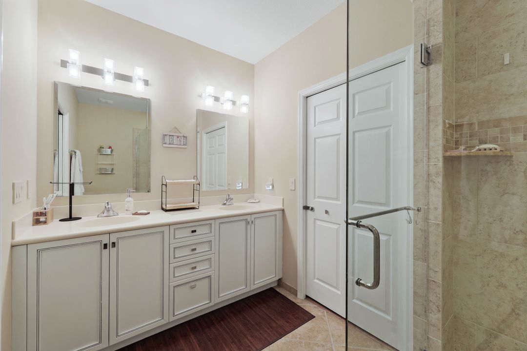 1345 Charleston Square Dr Apt 102, Naples, FL 34110