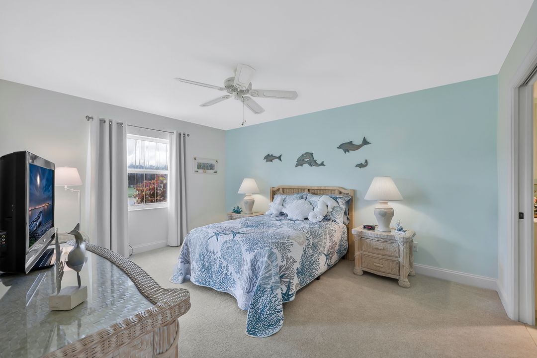 1520 Imperial Golf Course Blvd #214, Naples, FL 34110