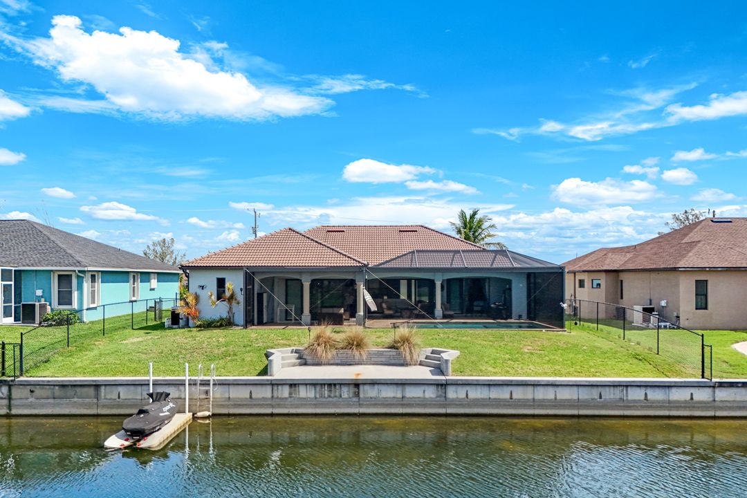 208 SW 15th St, Cape Coral, FL 33991