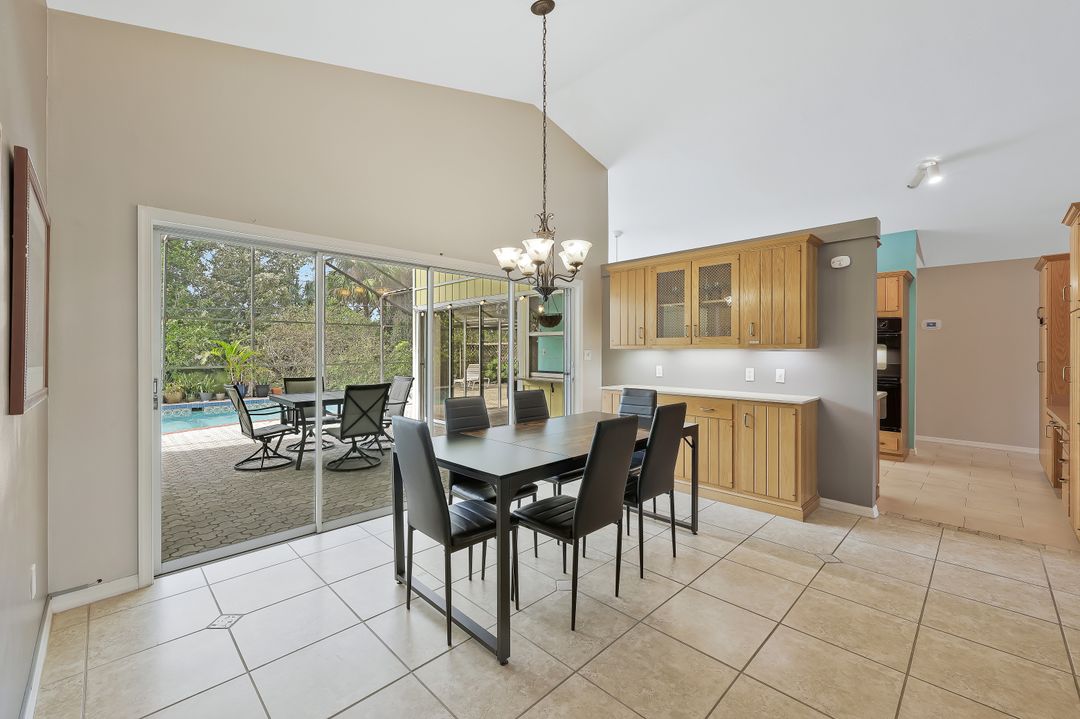 10370 Main Dr, Bonita Springs, FL 34135