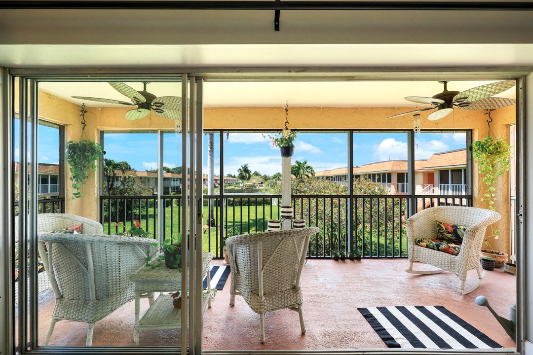 1400 Pompei Ln #42, Naples, FL 34103