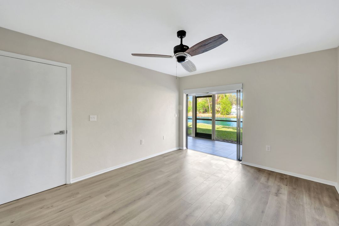 1227 Commonwealth Cir, Naples, FL 34116