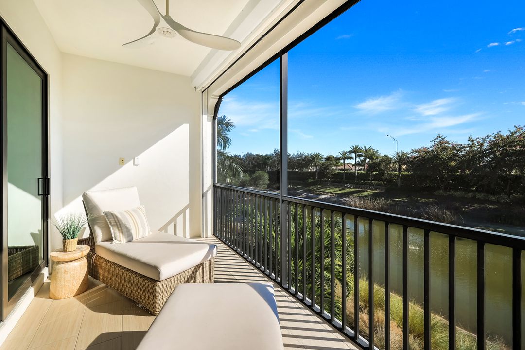 16320 Corsica Way #202, Naples, FL 34110