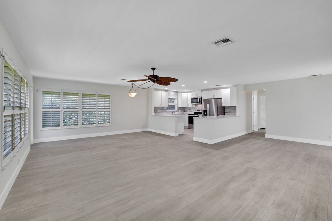 265 Georgetown Blvd, Naples, FL 34102