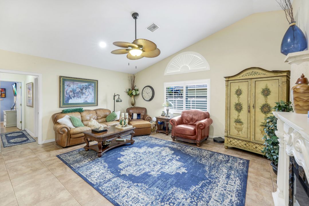 2310 SW 53rd St, Cape Coral, FL 33914