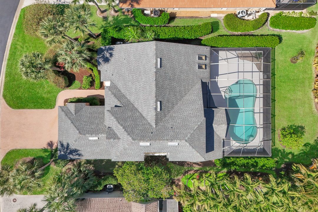 547 Cormorant Cove, Naples, FL 34113