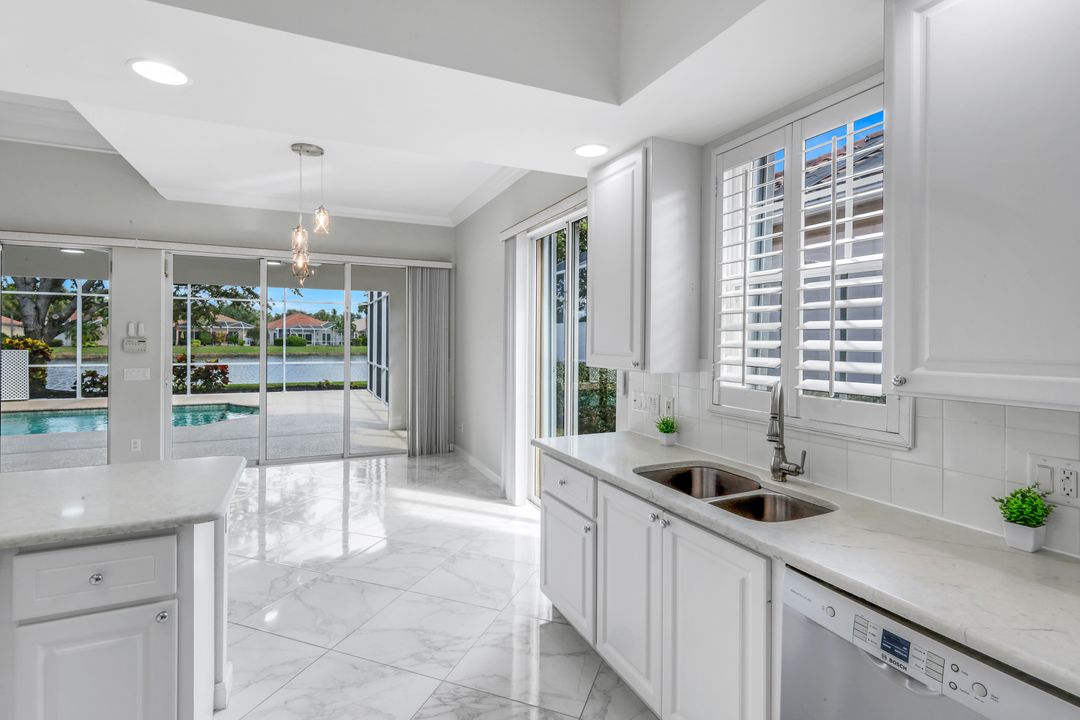 3759 Whidbey Way, Naples, FL 34119