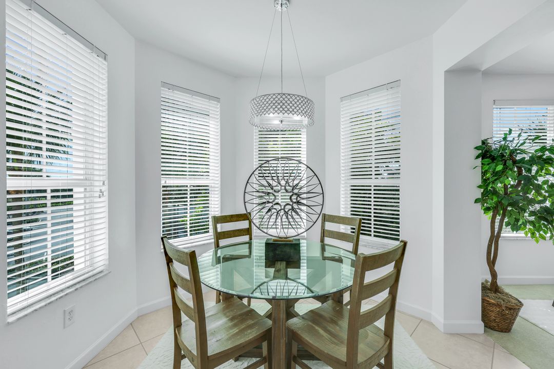 315 Dunes Blvd #201, Naples, FL 34110