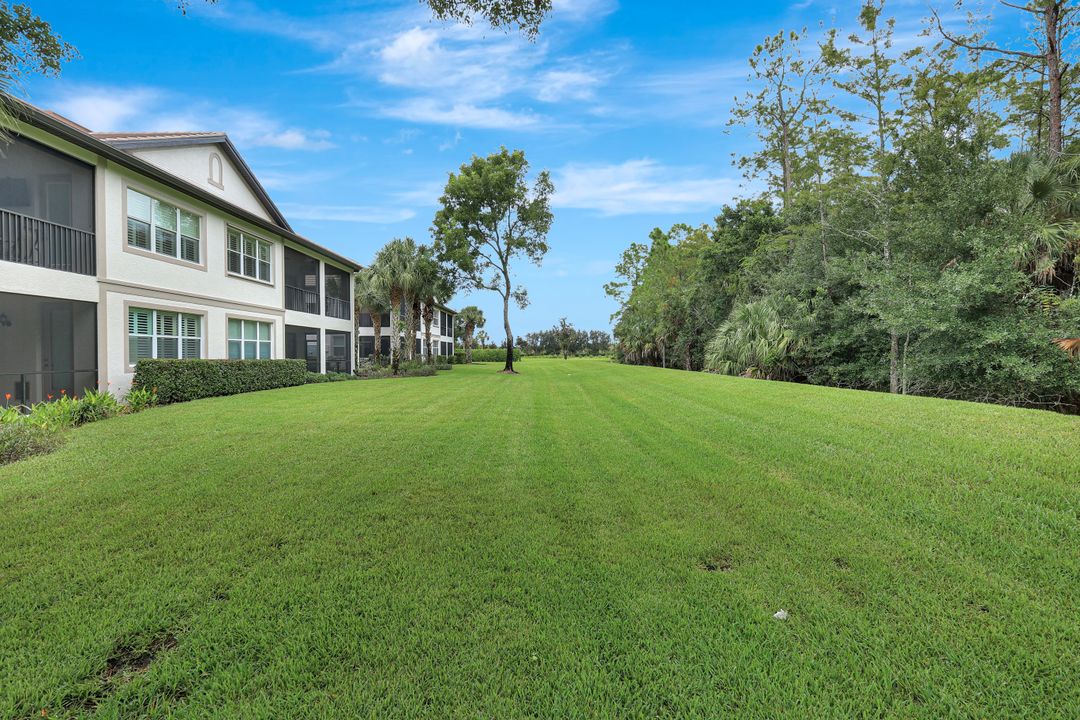 9508 Ironstone Terrace #201, Naples, FL 34120