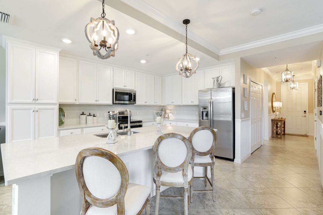 9590 Trevi Ct #5313, Naples, FL 34113