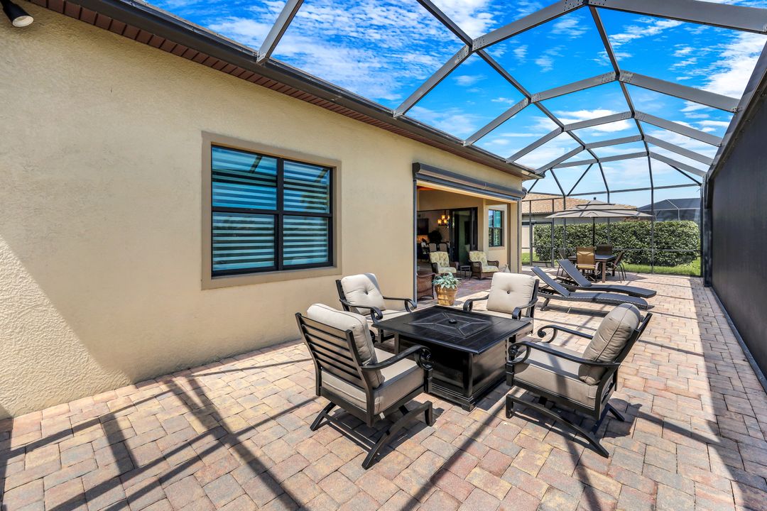 14441 Pine Hollow Drive, Estero, FL 33928