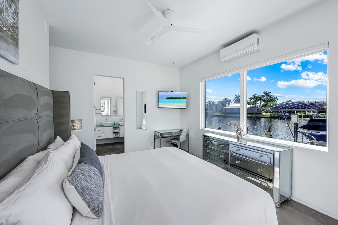 5326 SW 16th Pl, Cape Coral, FL 33914