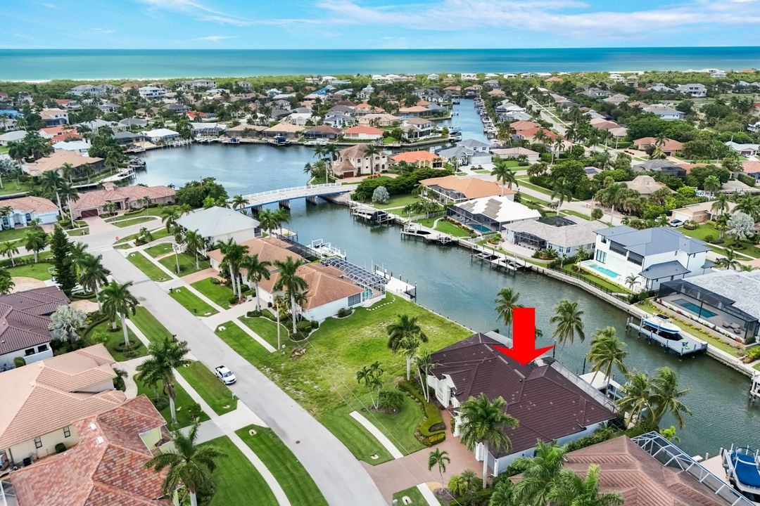466 Clifton Ct, Marco Island, FL 34145