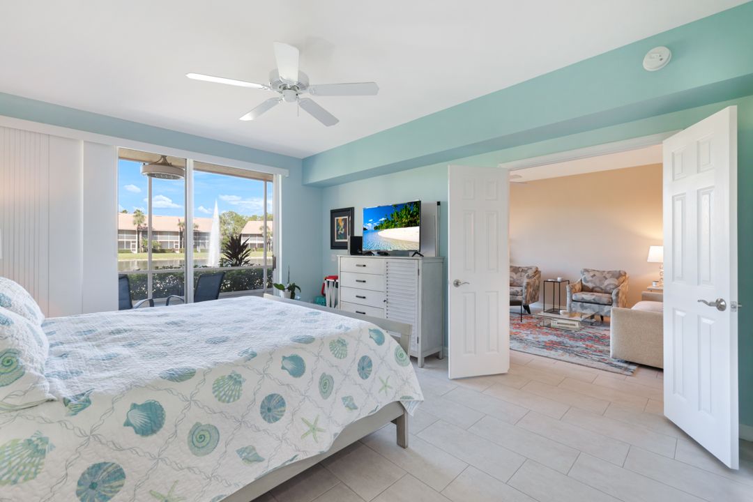 1615 Windy Pines Dr, Naples, FL 34112