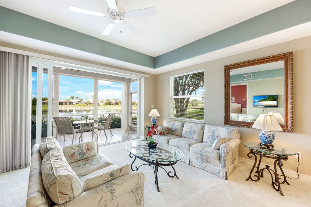 6009 Trophy Dr #802, Naples, FL 34110