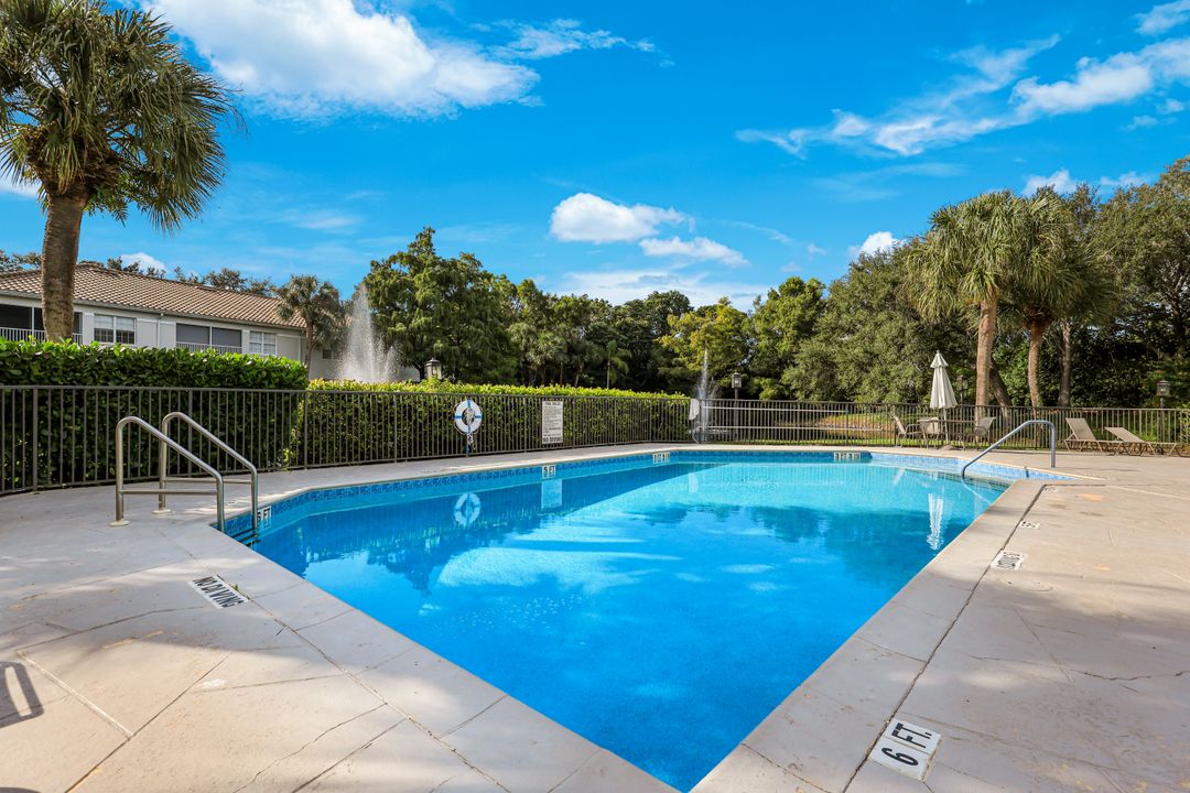 6825 Satinleaf Rd S #101, Naples, FL 34109