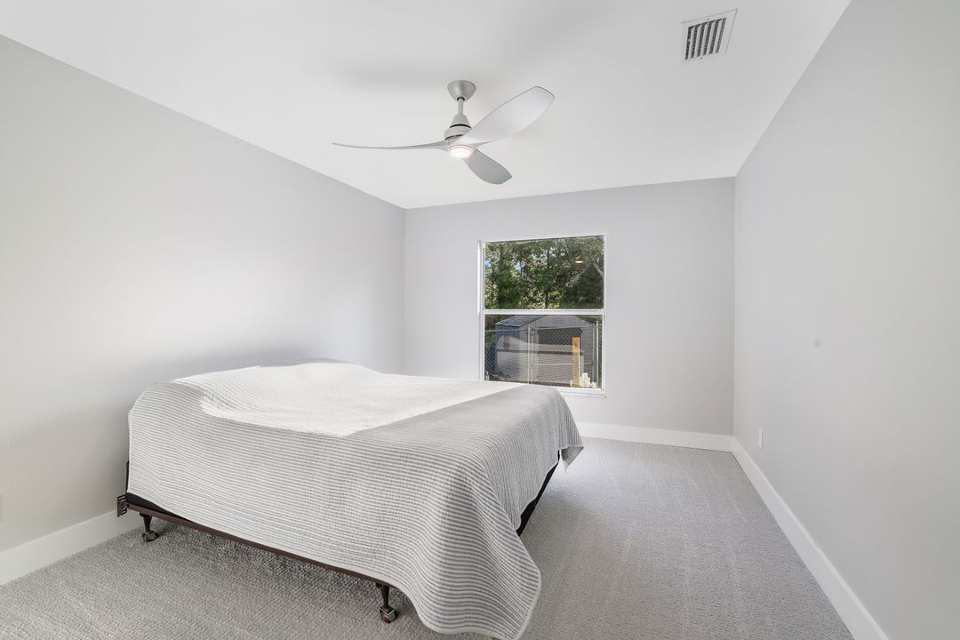 1210 Irving Ave, Lehigh Acres, FL 33972