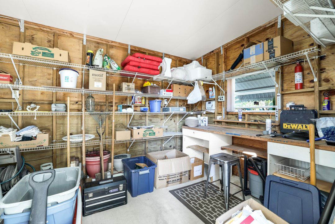 255 Riverwood Rd, Naples, FL 34114