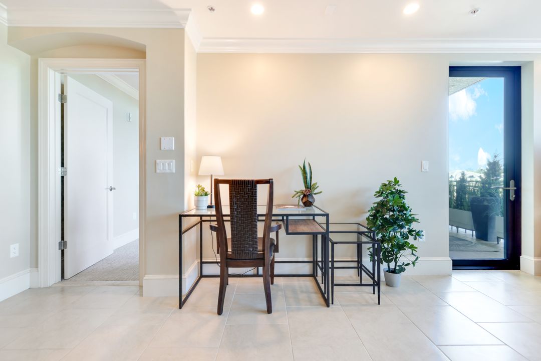 9115 Strada Pl #5205, Naples, FL 34108